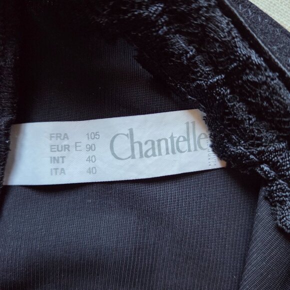 Stunning Black Body CHANTELLE with lace - Picture 3 of 8